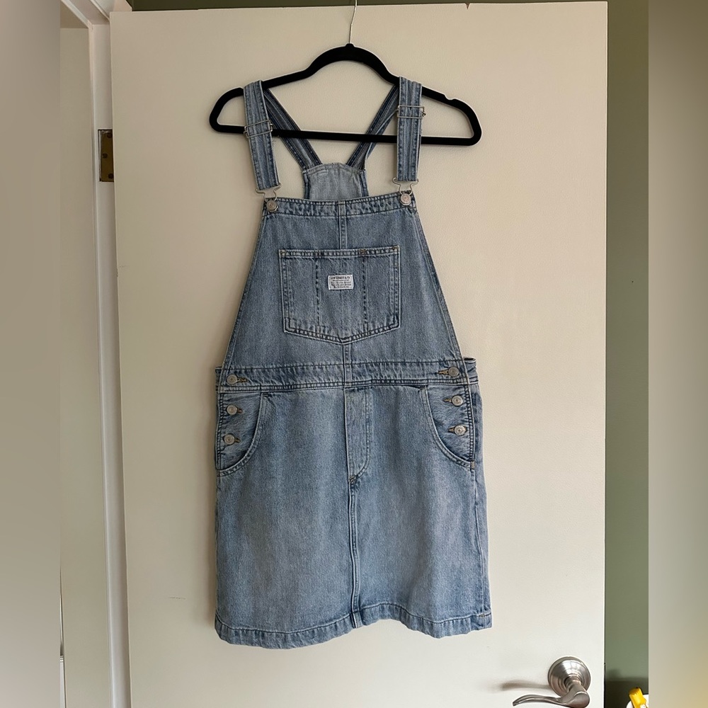 Levi’s denim dress